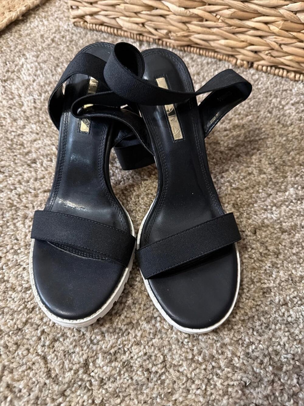 Liliana black stray sandals, high heel 8.5 669